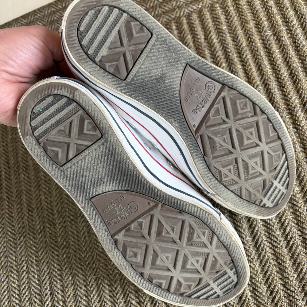 Classic Converse - Picture 4 of 7
